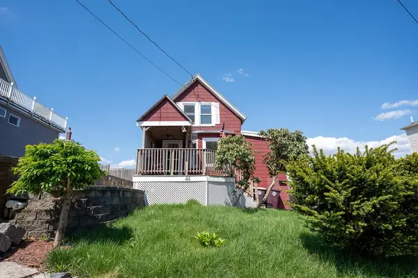 44 Kings Cove Way, Weymouth, MA 02191
