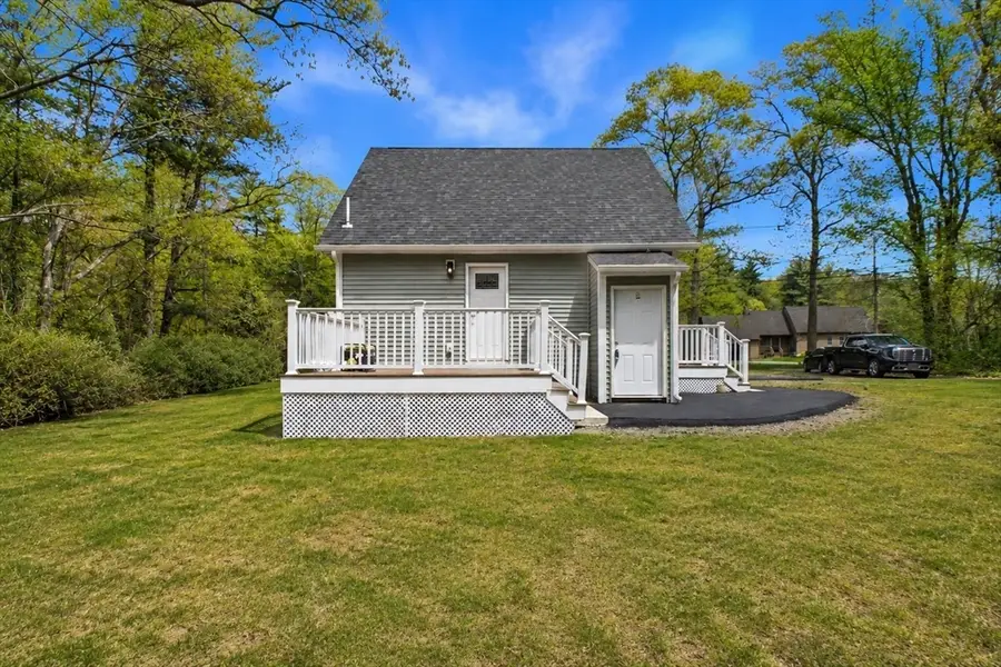 17 Southworth St, Lakeville, MA 02347 - #3