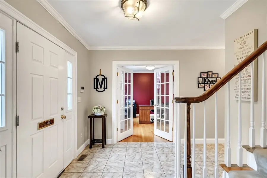 46 Holmes St, Needham, MA 02492 - #2