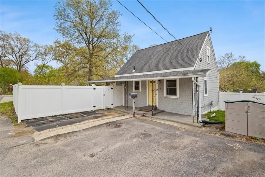 47 Rockford St, Brockton, MA 02301 - #3