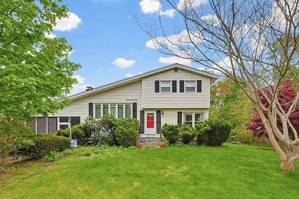 81 Florida Ave, Bellingham, MA 02019 - #1