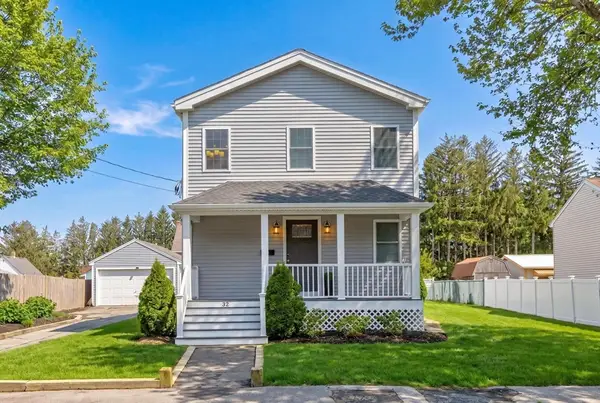 32 Fremont St, Taunton, MA 02780