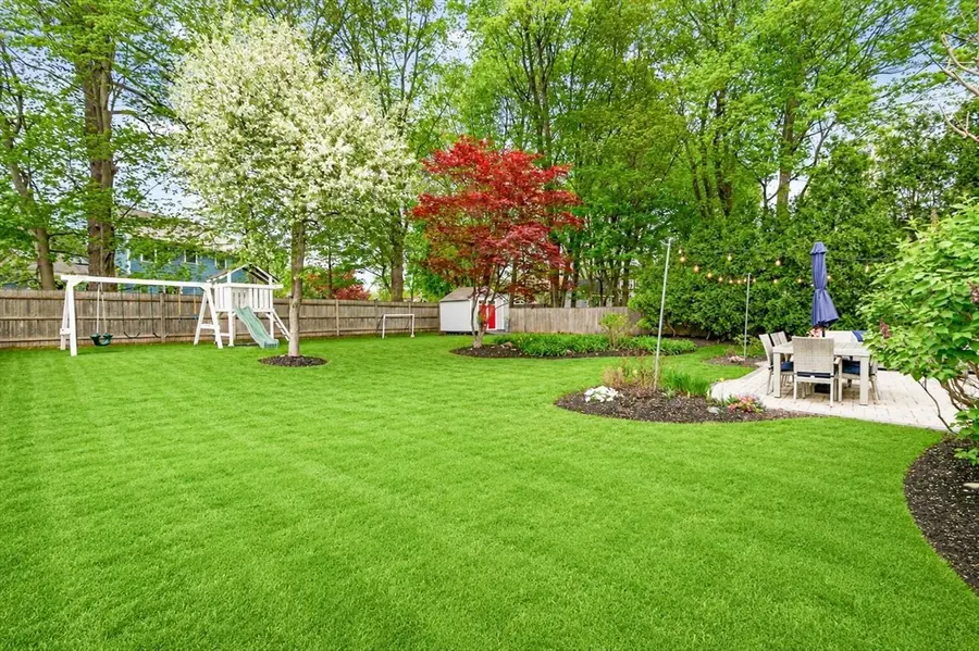 152 Oak Street, Reading, MA 01867 - #3