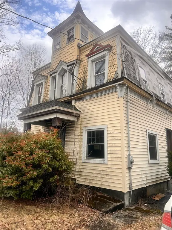 1334 N Main St, Lancaster, MA 01523 - #1