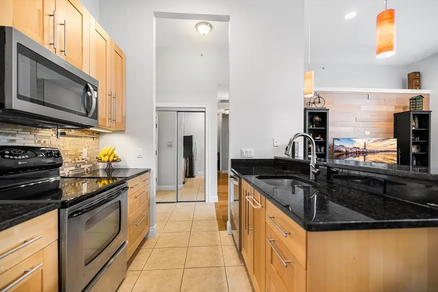 30 Broad St #204, Marlborough, MA 01752 - #3