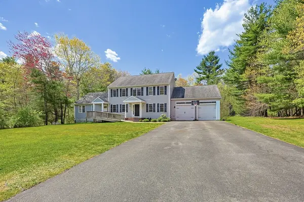 3 Pasture Lane, Halifax, MA 02338