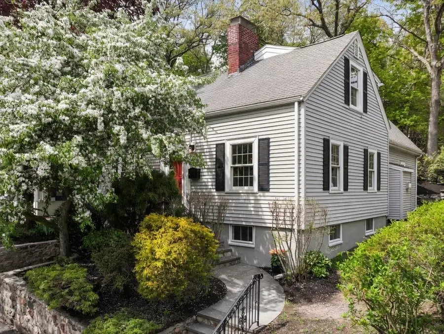 14 Arlmont Street, Arlington, MA 02476 - #2