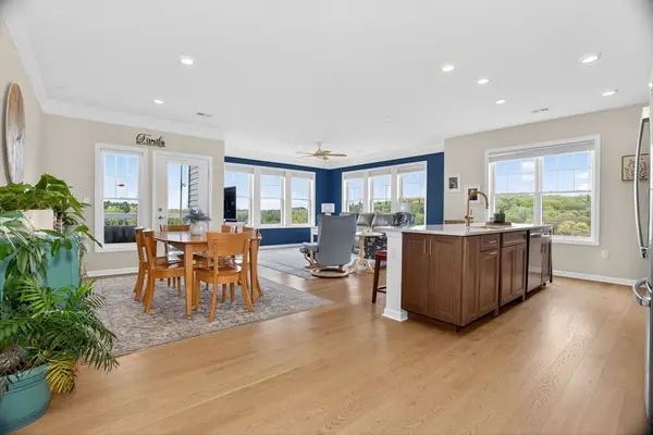 1 Codman Way #312, Westborough, MA 01581
