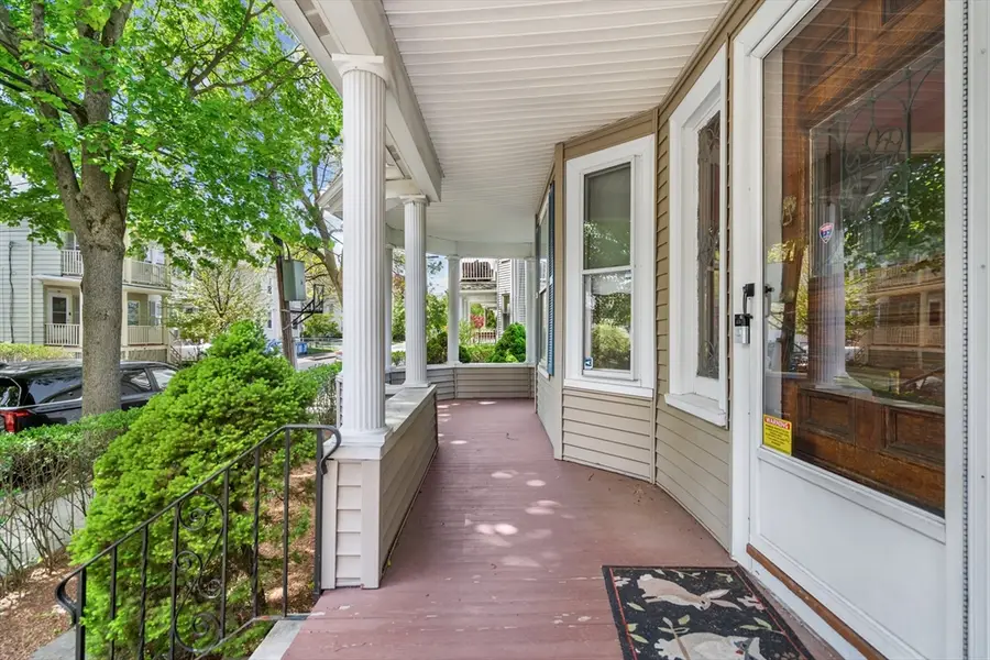 48 Palmer St, Arlington, MA 02474 - #3