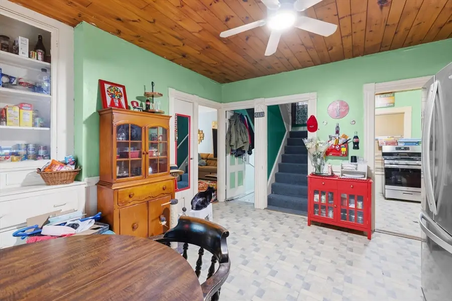 140 Holly St, New Bedford, MA 02746 - #3