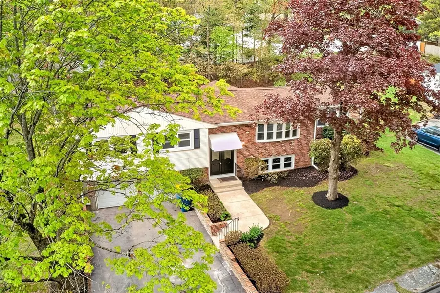 6 Sunset Dr, Randolph, MA 02368 - #3
