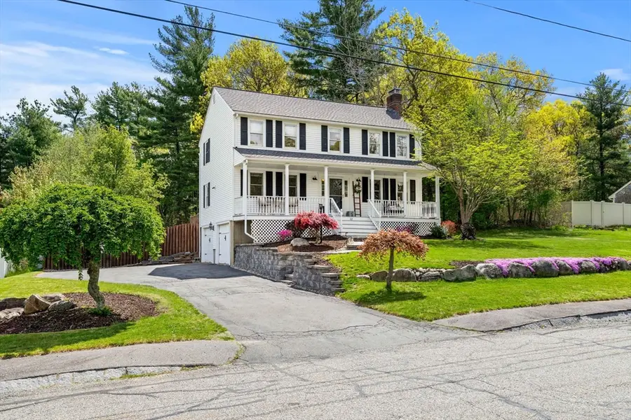 12 Rainbow Cir, Bridgewater, MA 02324 - #2