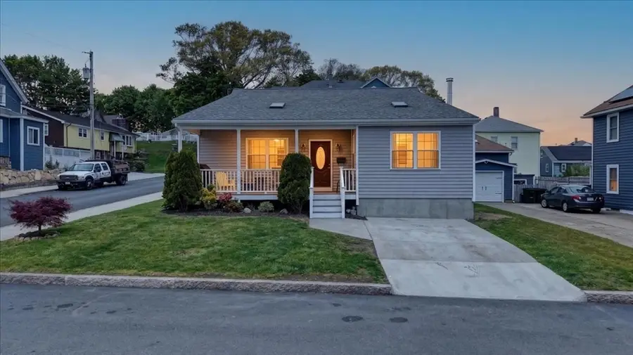 8 Alsop St, Fall River, MA 02723 - #2