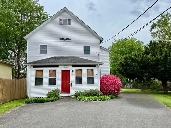 13 Florence St, Chicopee, MA 01013