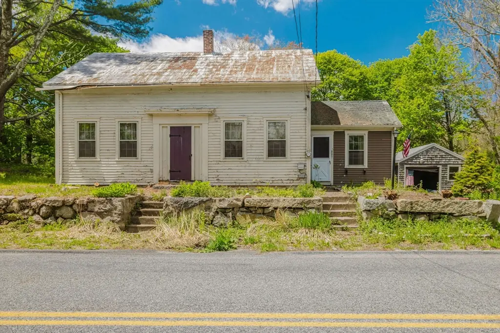 807 Gifford Rd, Westport, MA 02790 - #1