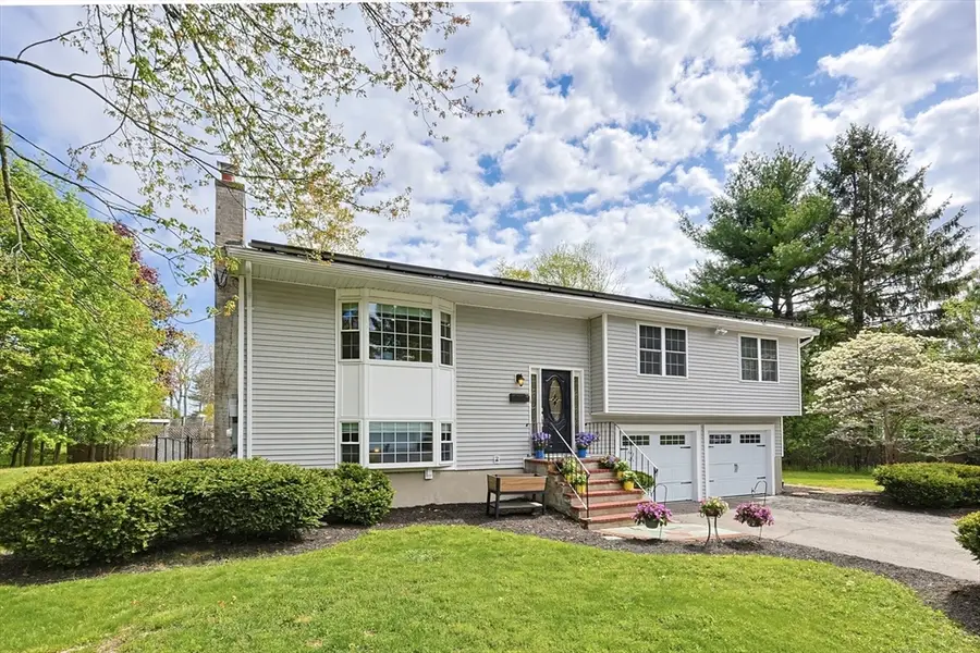 11 Malvern Rd, Norwood, MA 02062 - #2