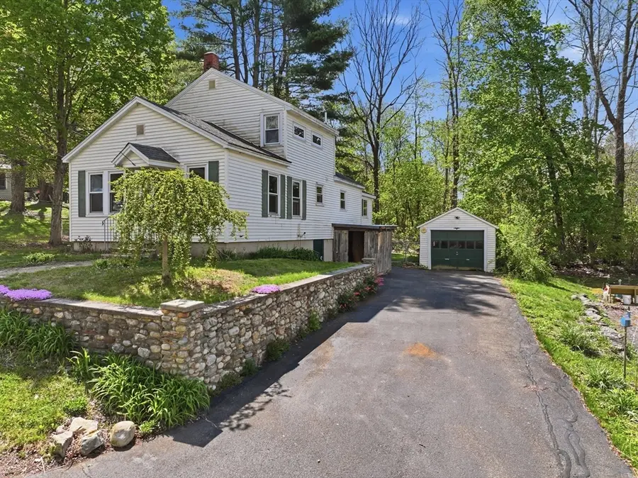 123 Wilson Ave, Athol, MA 01331 - #3