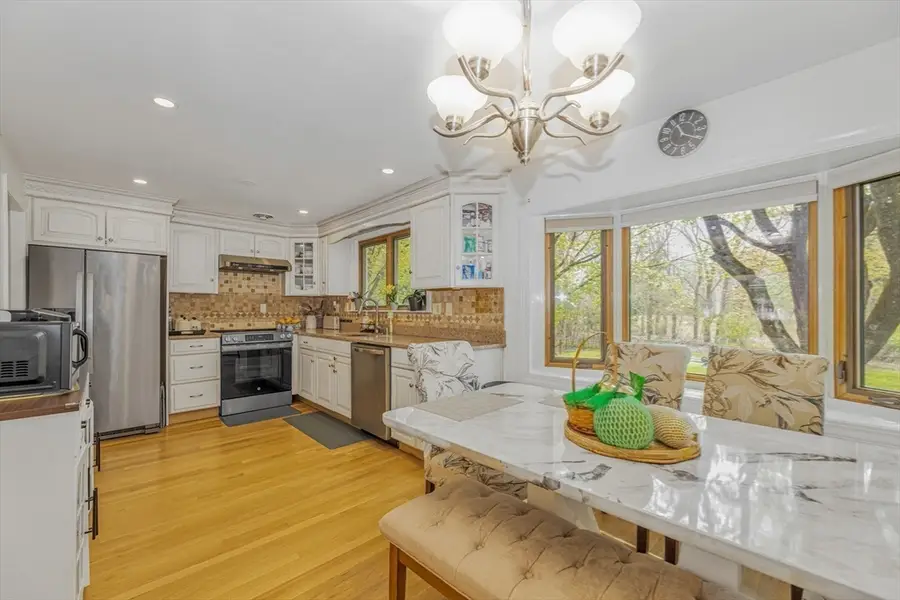 881 Pleasant St, Stoughton, MA 02072 - #3