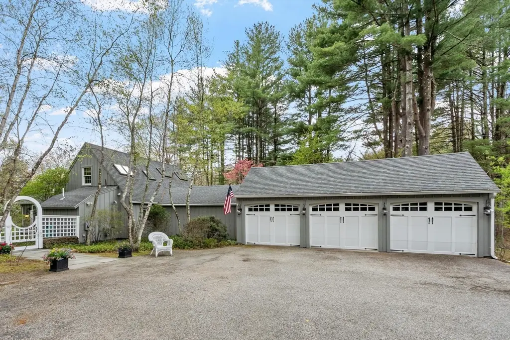 4 Apple Blossom Road, Andover, MA 01810 - #1