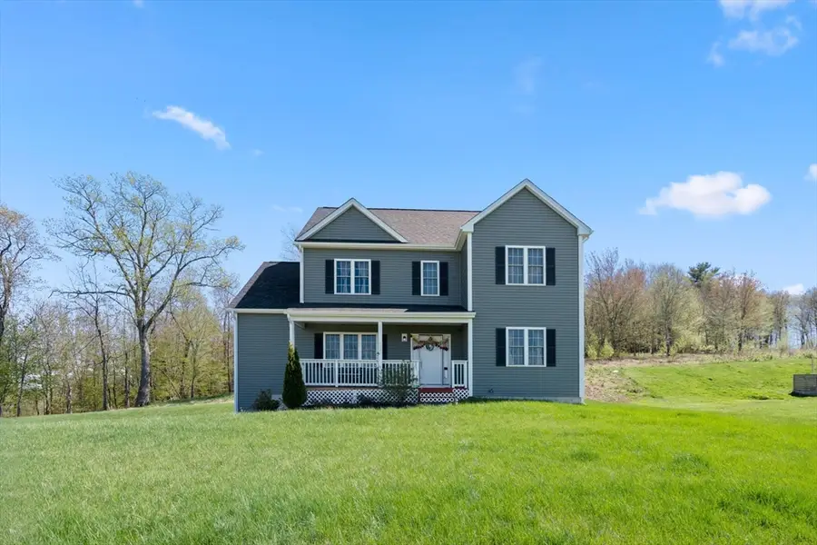 32 Hycrest Rd, Charlton, MA 01507 - #3