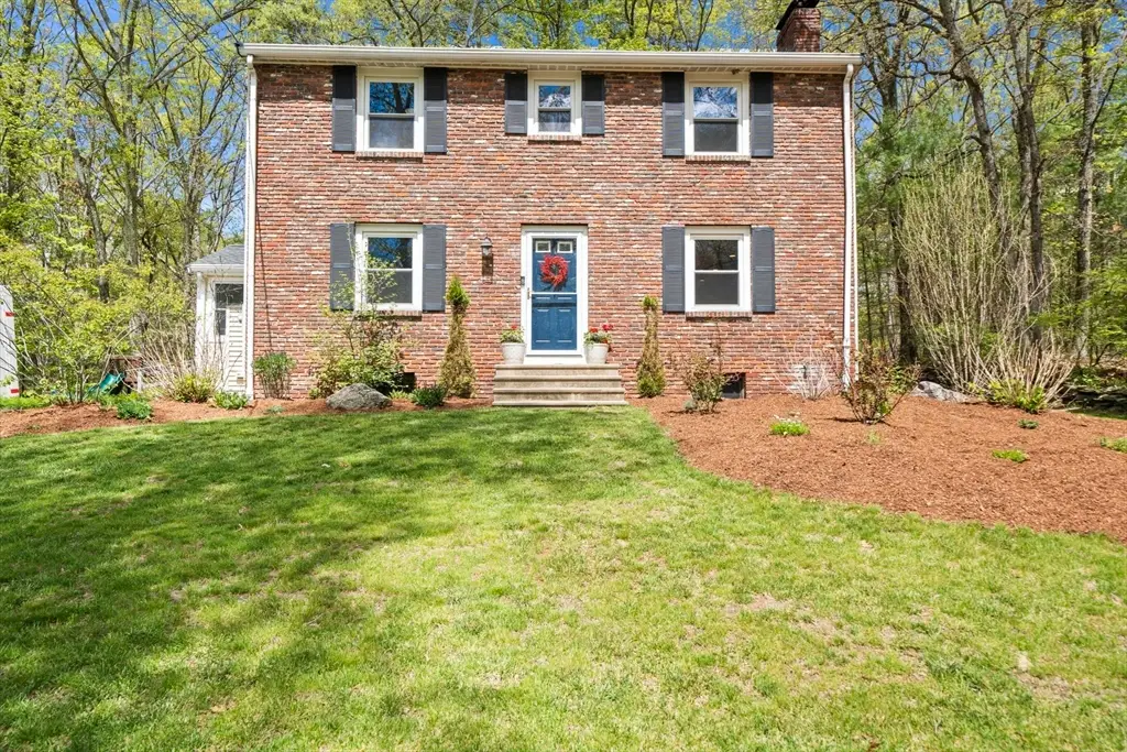 541 Flagg Hill Rd, Boxborough, MA 01719 - #1