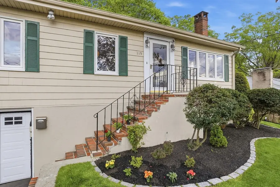 115 Collincote St, Stoneham, MA 02180 - #2