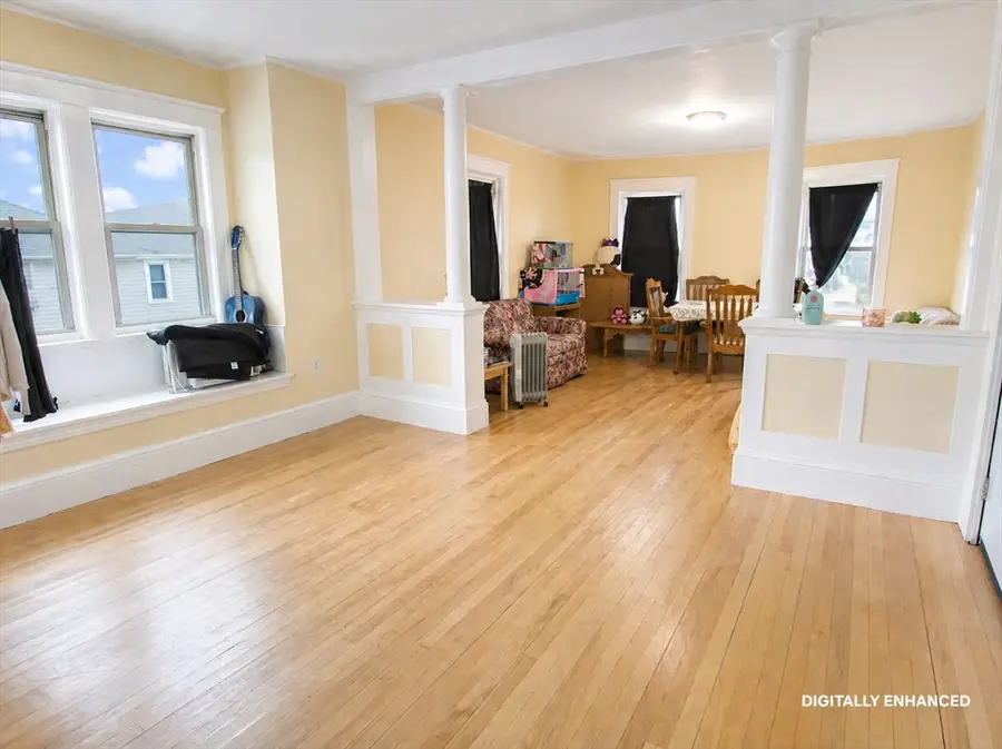 10 Hillside Street, Worcester, MA 01610 - #3