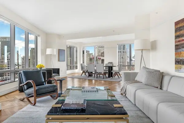 1 Avery St #24D, Boston, MA 02111