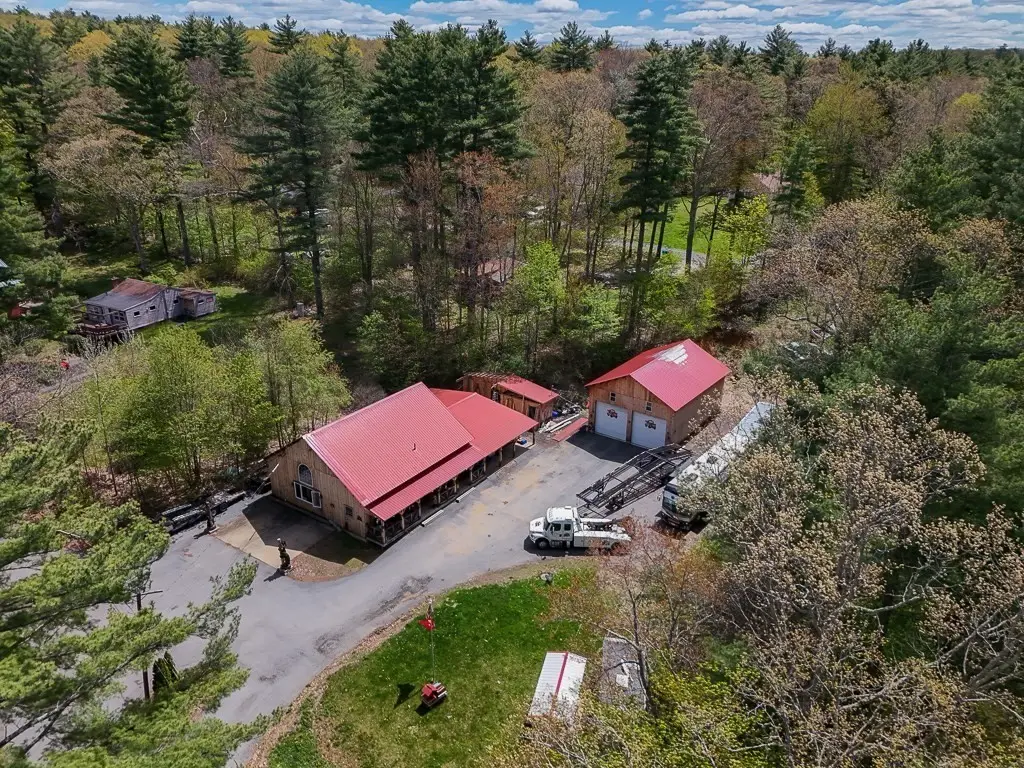 8 Oakwood Rd, Brimfield, MA 01010 - #1
