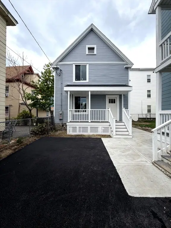 8 Brookfield St, Lawrence, MA 01843 - #1