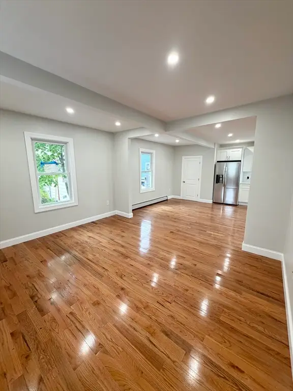 8 Brookfield St, Lawrence, MA 01843 - #2