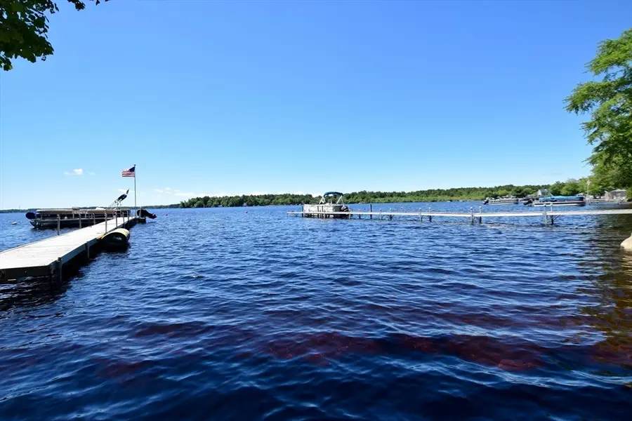 2 Shore Ave, Lakeville, MA 02347 - #2