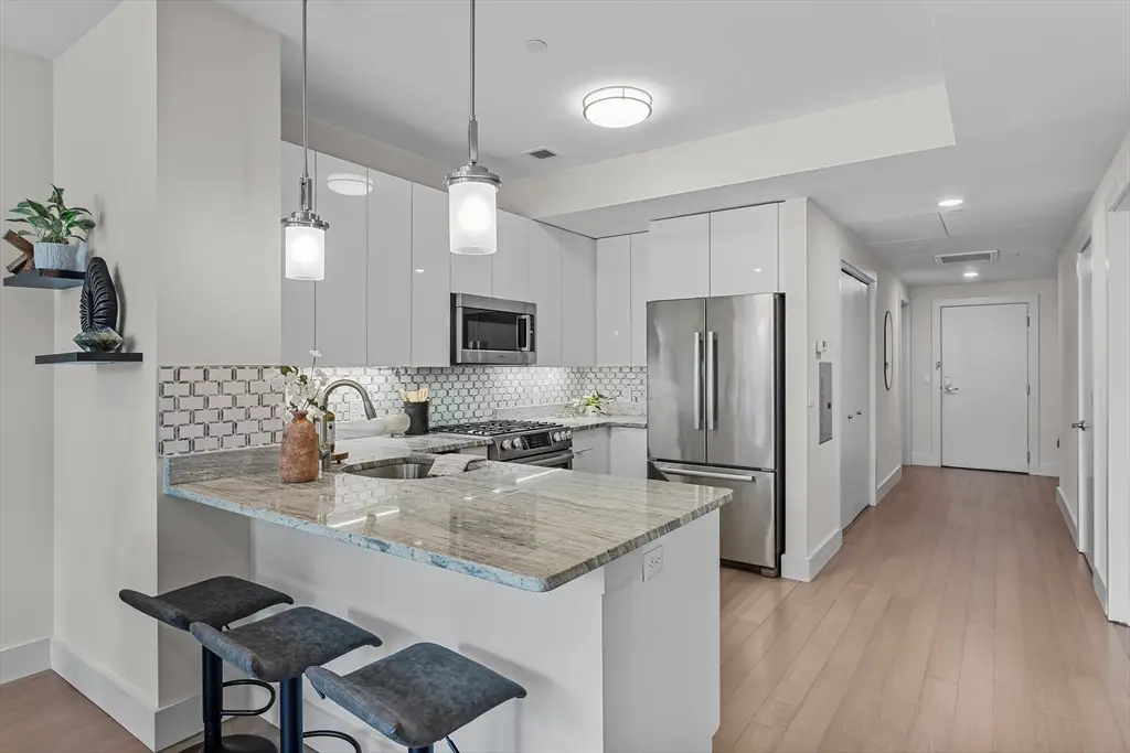 121 Portland St #601, Boston, MA 02114 - #1