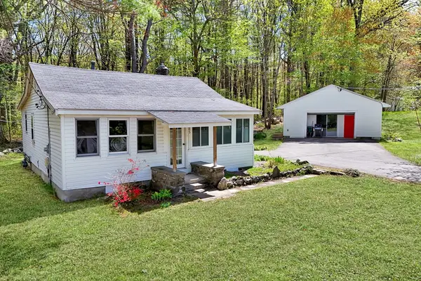 85 Colonial Dr, Littleton, MA 01460
