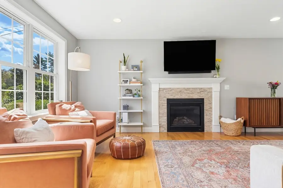 372 Franklin St, Mansfield, MA 02048 - #3