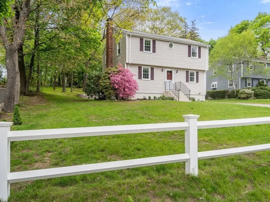 4 Brigham Ct, Natick, MA 01760 - #2