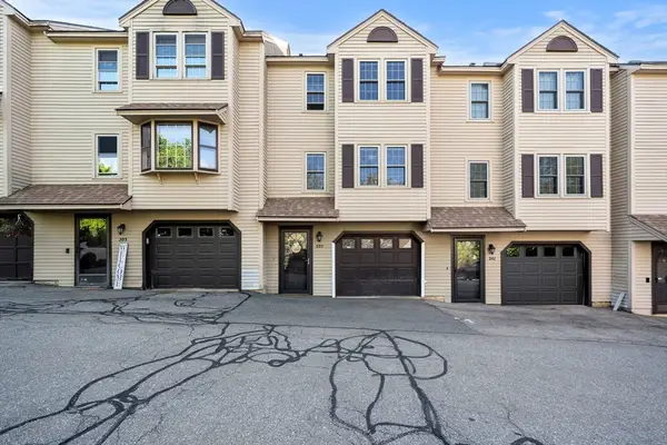 205 Morgan Dr #205, Haverhill, MA 01832