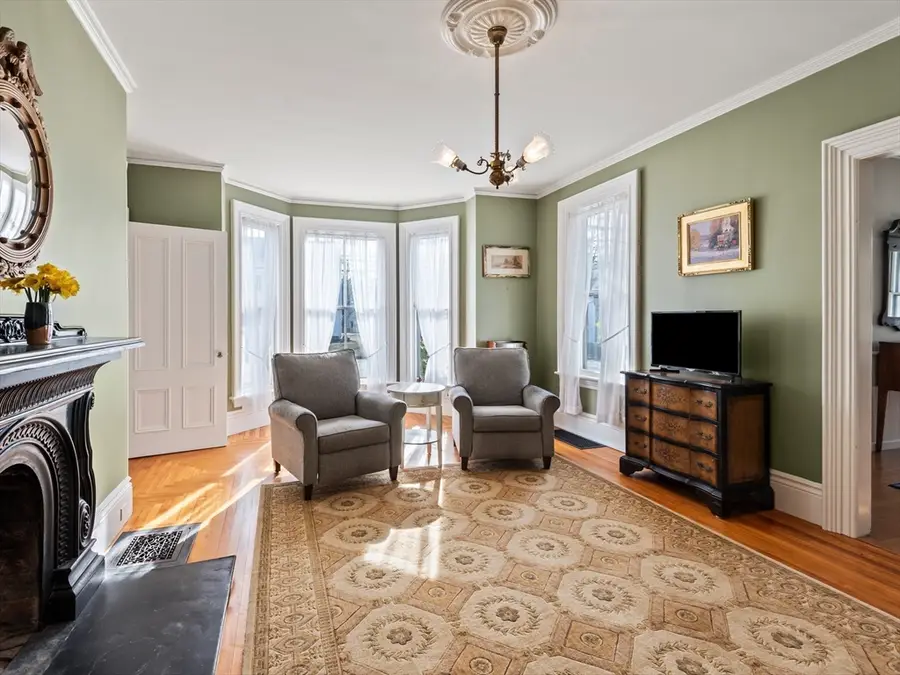 226 Wood St, Hopkinton, MA 01748 - #3