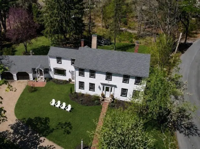 375 Linebrook Rd, Ipswich, MA 01938 - #3