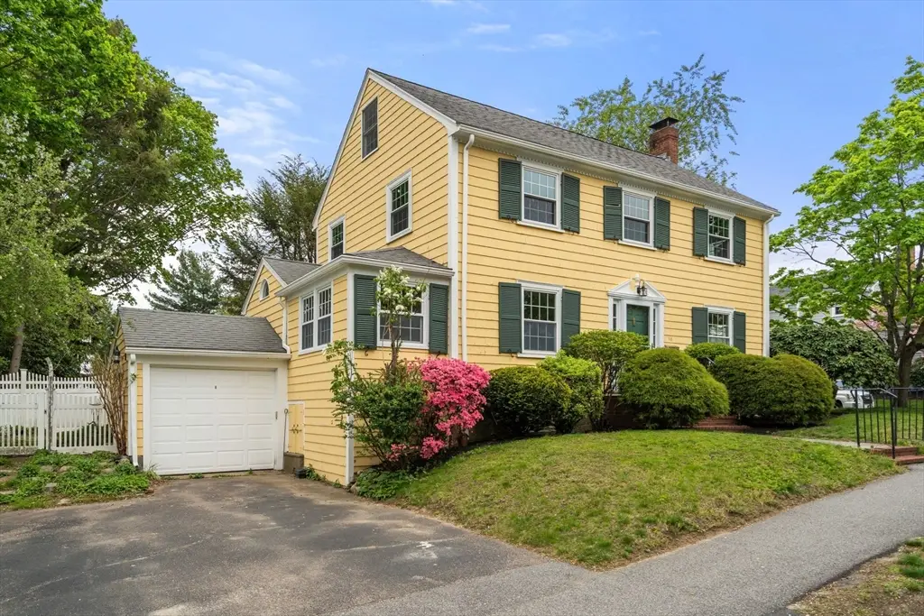 10 Magnolia Rd, Milton, MA 02186 - #1