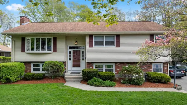 45 Lake St, Shrewsbury, MA 01545