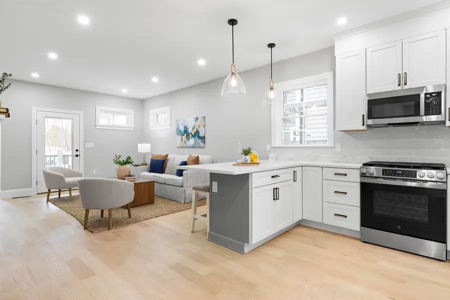 11 Washington Street #6, Ipswich, MA 01938 - #3
