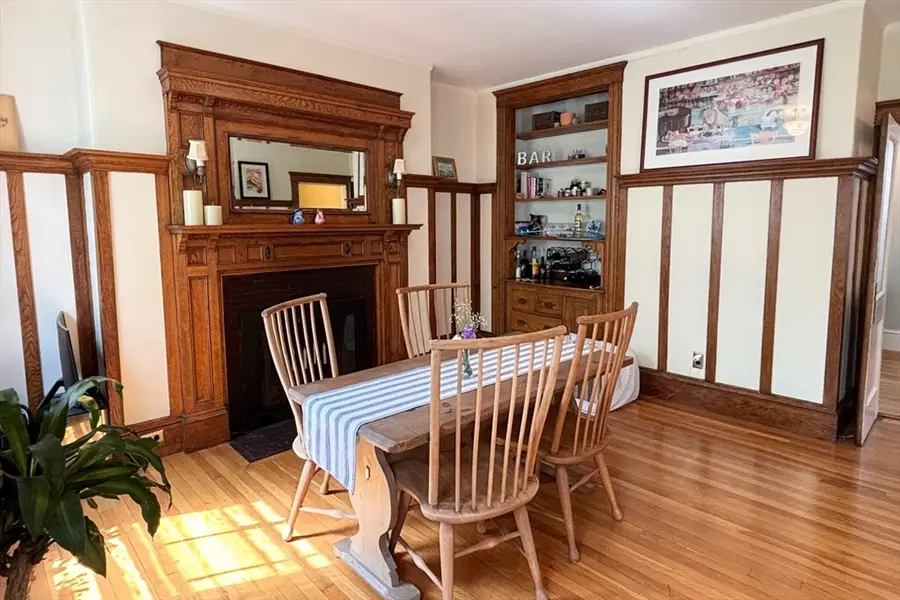 12 Colbourne Cres #12, Brookline, MA 02445 - #3