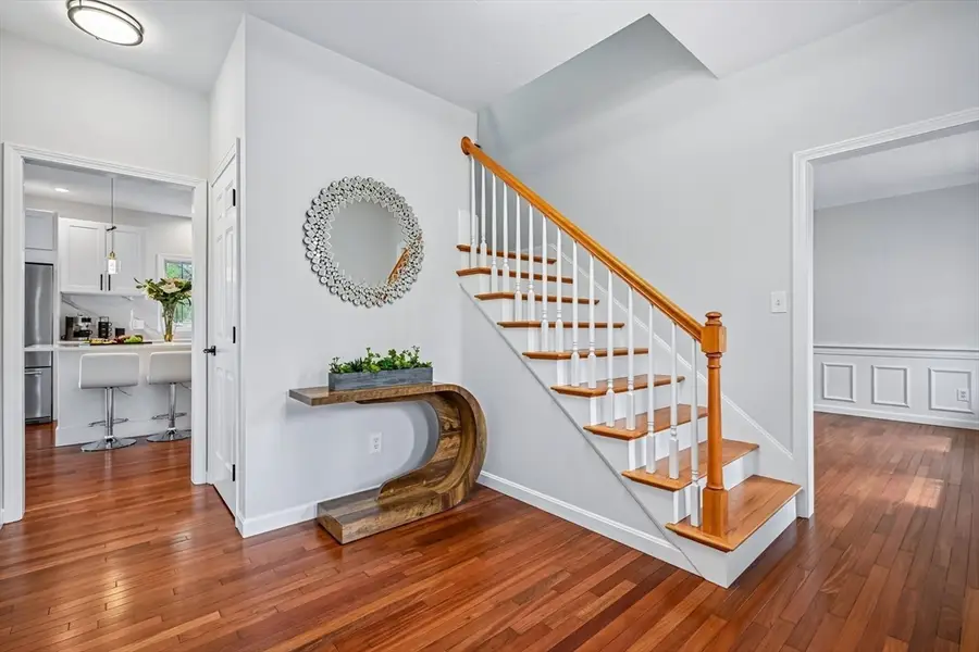 30 Clews St, Shrewsbury, MA 01545 - #3