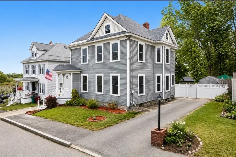 261 Third St, Lowell, MA 01850 - #2
