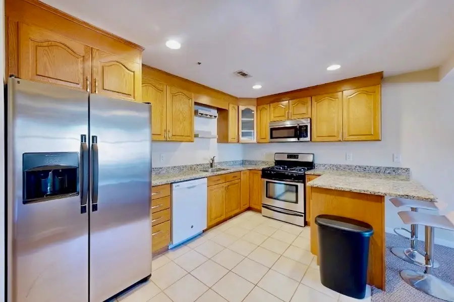 110 Coolidge Hill Rd #4, Watertown, MA 02472 - #2
