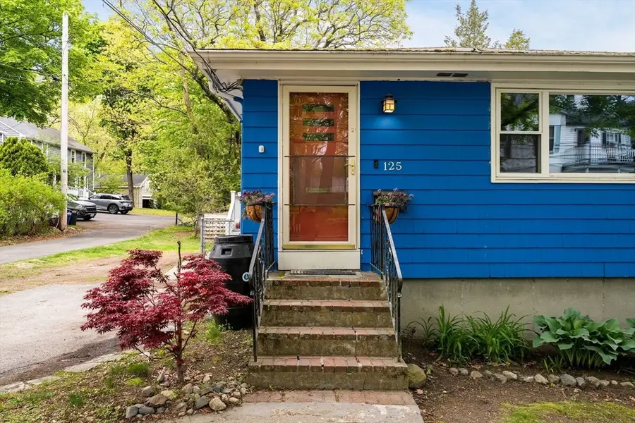 125 Sylvia St, Arlington, MA 02476 - #2