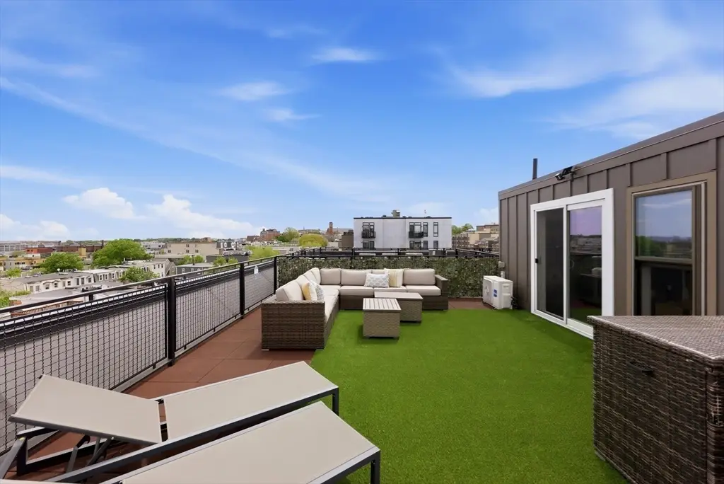 410 W Broadway #505, Boston, MA 02127 - #1
