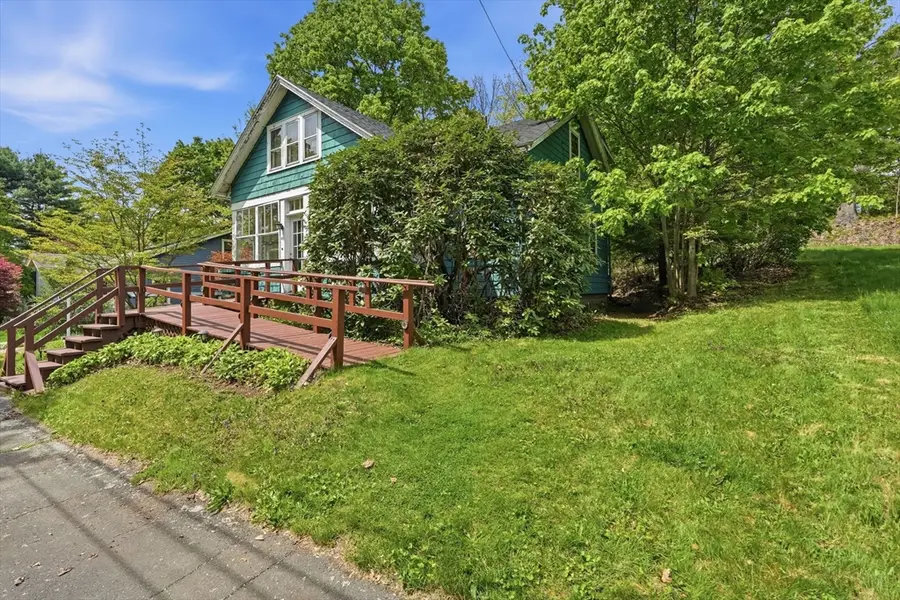 60 Spaulding St, Amherst, MA 01002 - #3