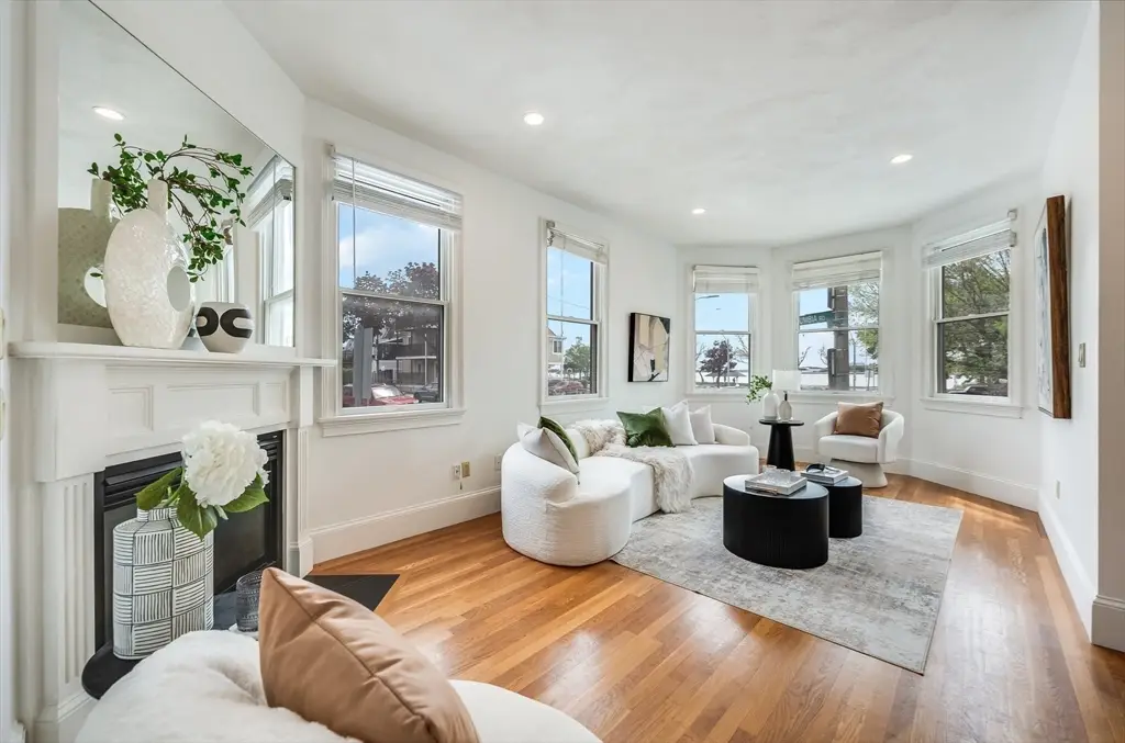 1520 Columbia Rd #2, Boston, MA 02127 - #1